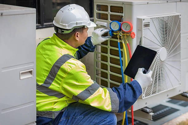 Professional Hvac technician working in Manassas, VA